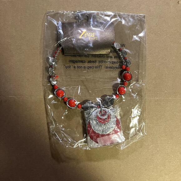 Zevar by Treska Round Necklace Red Silver - Picture 11 of 11